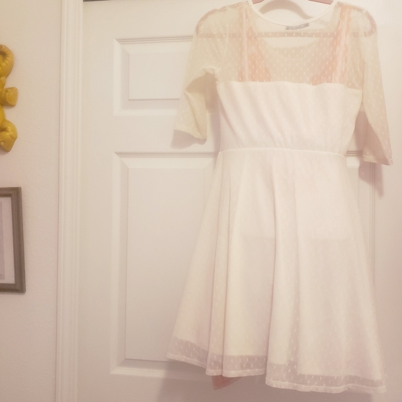Off White Lace Dress With Sheer Top and Sleeves - Picture 3 of 7